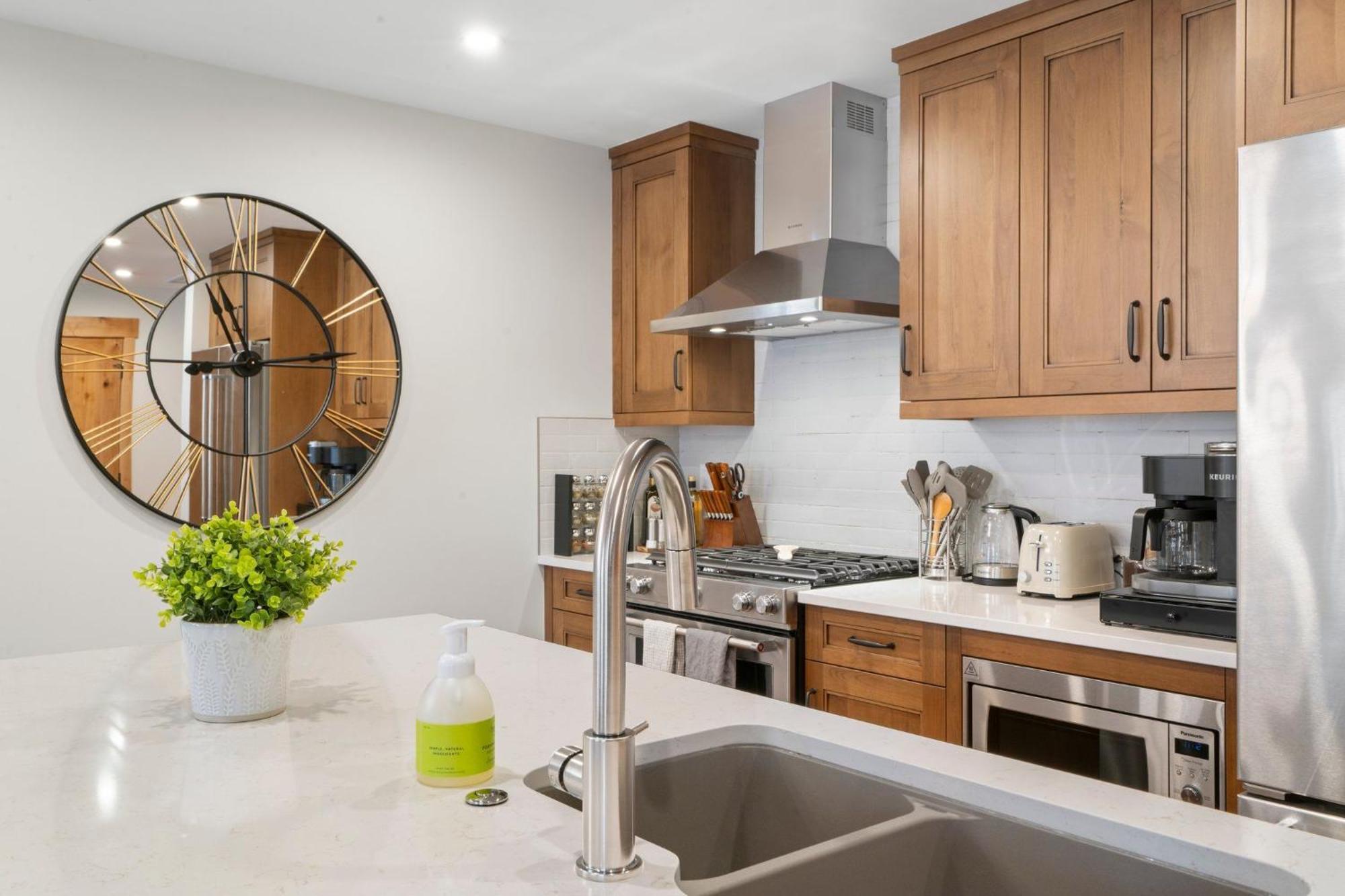 Timberstone By Canadian Rockies Vacation Apartment Canmore